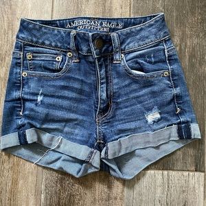 American Eagle Hi-Rise Shortie